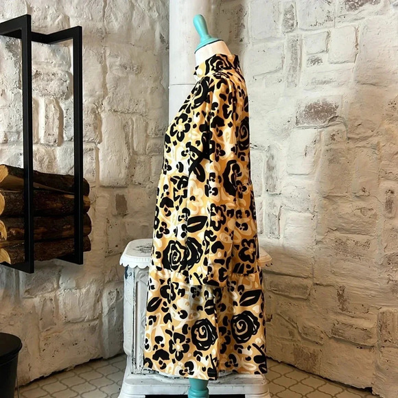 Dazey LA | Fierce Floral Cake Dress - Picture 4 of 10